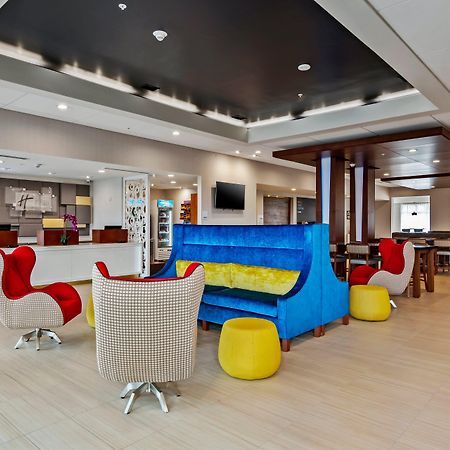 Holiday Inn Express & Suites Orlando- Lake Buena Vista By Ihg Εξωτερικό φωτογραφία